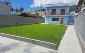 Santa Paula - Maranduba - 100m da praia